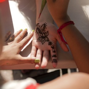 Art for a Cause - Henna on the Rock