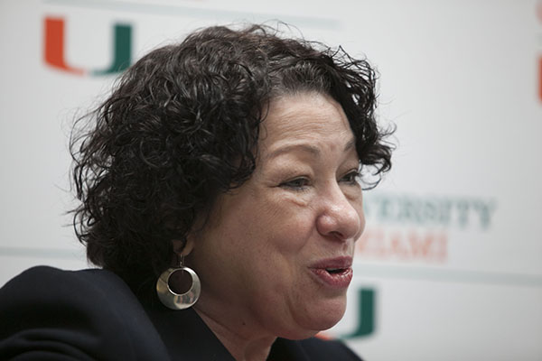 Sotomayor2