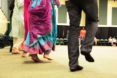 Attendees dance at Garba on Friday night. Michelle Brener // Contributing Photographer