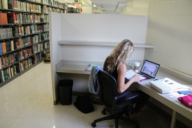 The Richter Library and the multiple floors of the Stacks make for the best study spot on campus. Kawan Amelung // Staff Photographer
