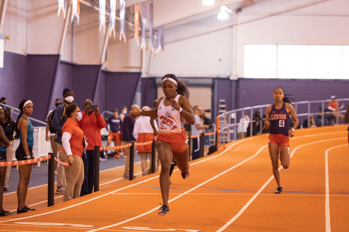 Miami leave Clemson with two first place finishes and an impressive young team - Vimarsana News