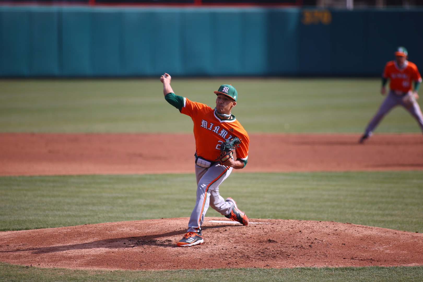 Miami rallies late to take second game from NC State - Vimarsana News