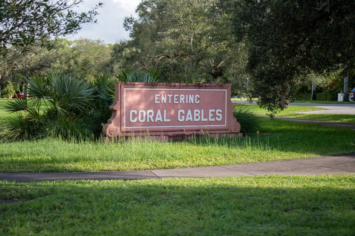 Coral Gables candidates stress importance of student vote ahead of municipal elections - Vimarsana News