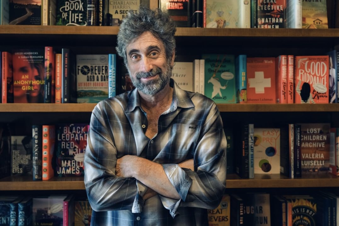 What Matters to U welcomes Books & Books founder Mitchell Kaplan - Vimarsana News