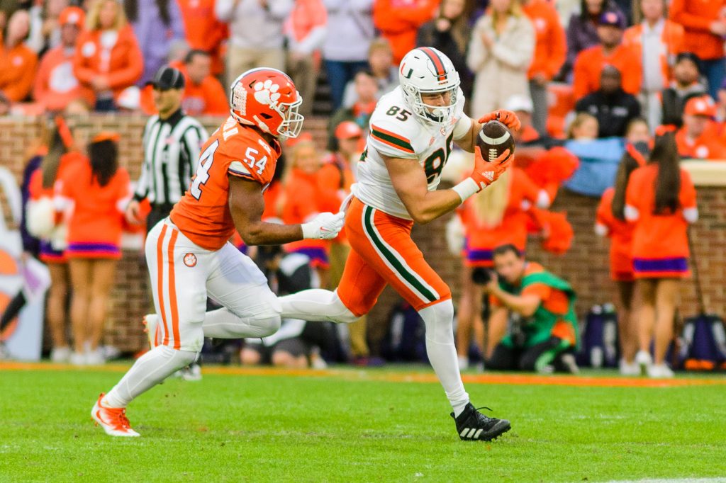 Tight end Will Mallory makes a move past his defender in Miami's game against Clemson on Nov. 19 at Memorial Stadium.